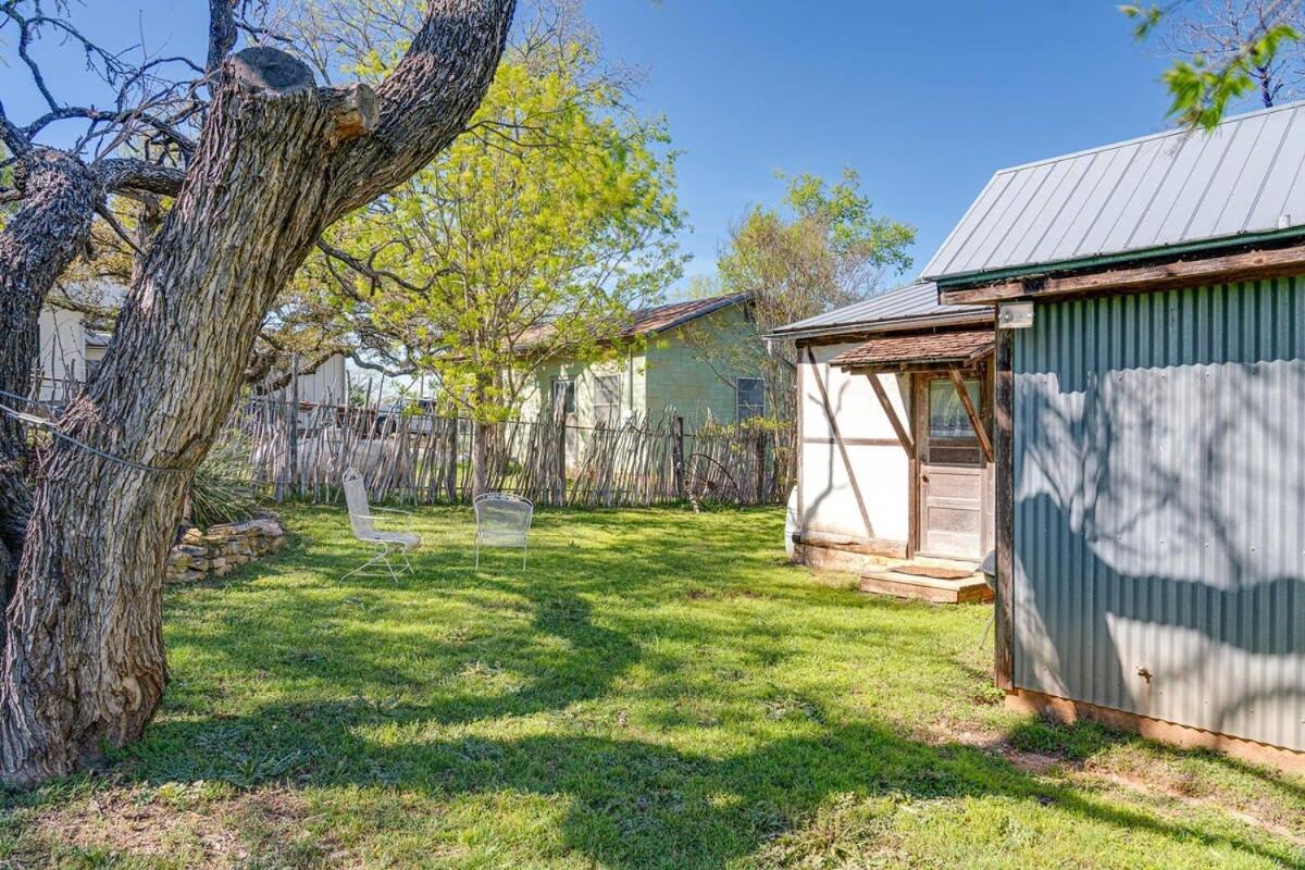 Das Eck Haus - Cozy Cabin Getaway Fredericksburg Dış mekan fotoğraf