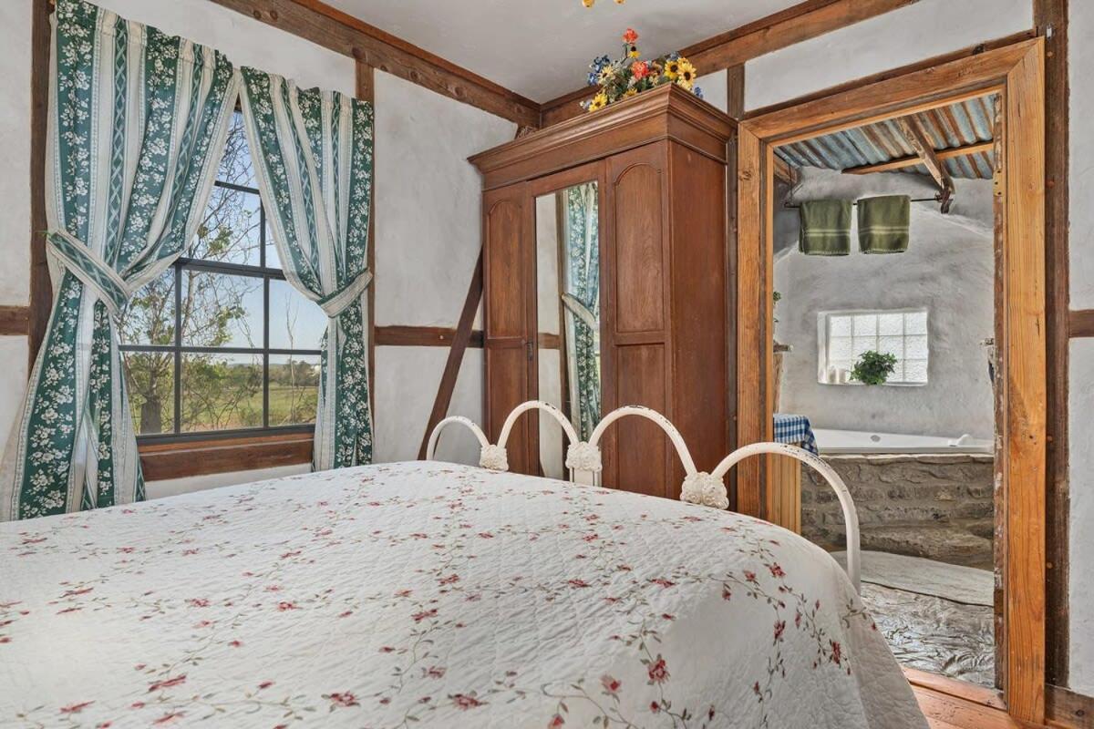 Das Eck Haus - Cozy Cabin Getaway Fredericksburg Dış mekan fotoğraf