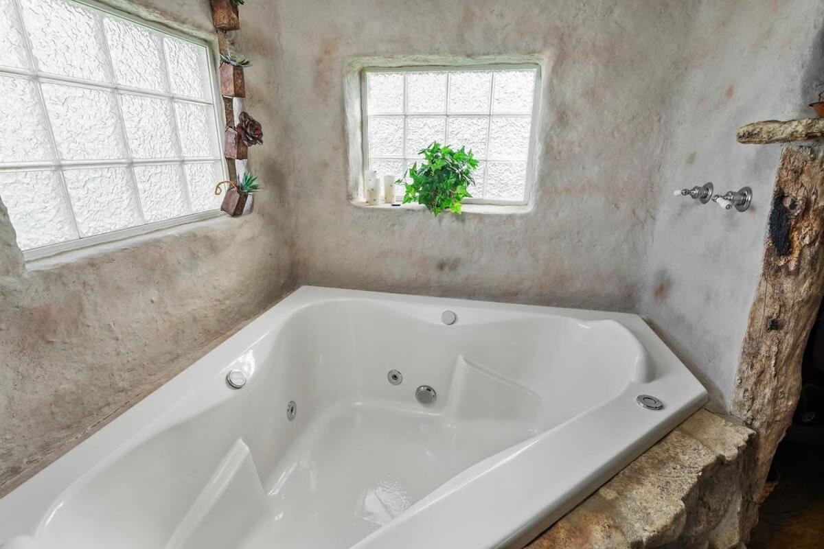 Das Eck Haus - Cozy Cabin Getaway Fredericksburg Dış mekan fotoğraf